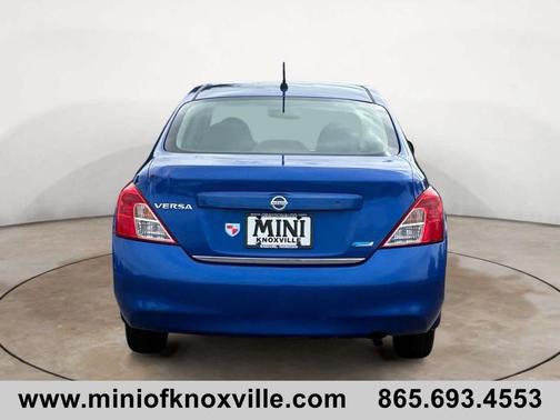 2012 Nissan Versa 1.6 S