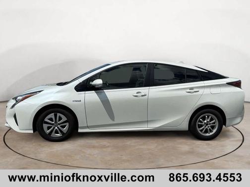 2018 Toyota Prius Three