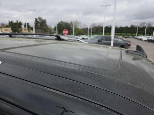 Infinite Black Metallic 2023 Lincoln Navigator Black Label