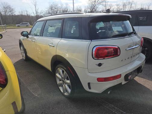 2019 MINI Clubman Cooper S