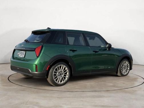 2025 MINI Hardtop C Signature Trim