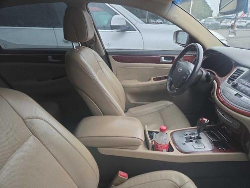 2012 Hyundai Genesis 3.8