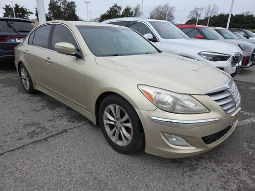 2012 Hyundai Genesis 3.8