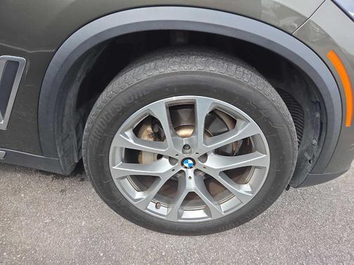 2022 BMW X5 sDrive40i