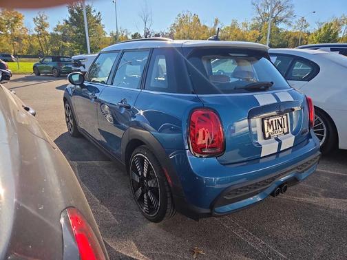 2023 MINI Hardtop Cooper S