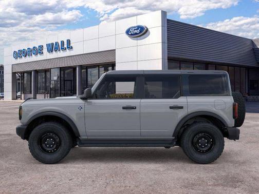 Avalanche Gray 2026 Ford Bronco Outer Banks