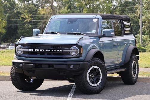 2022 Ford Bronco Outer Banks