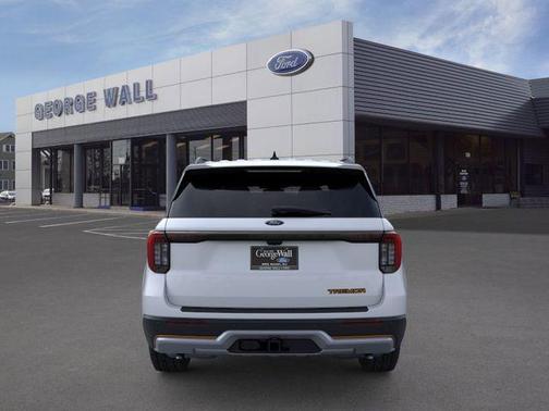 Space White Metallic 2026 Ford Explorer Tremor