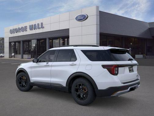 Space White Metallic 2026 Ford Explorer Tremor