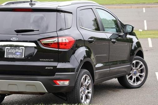 2022 Ford EcoSport Titanium