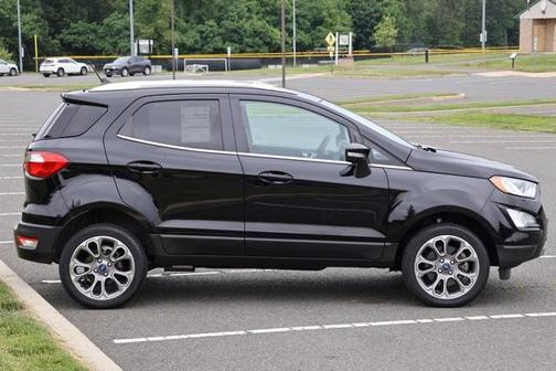 2022 Ford EcoSport Titanium
