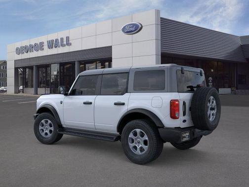 Oxford White 2026 Ford Bronco Big Bend