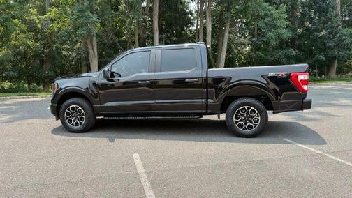 Black Metallic 2023 Ford F-150 XL