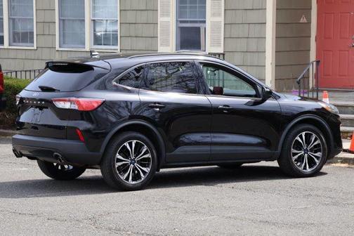 Black 2021 Ford Escape SE