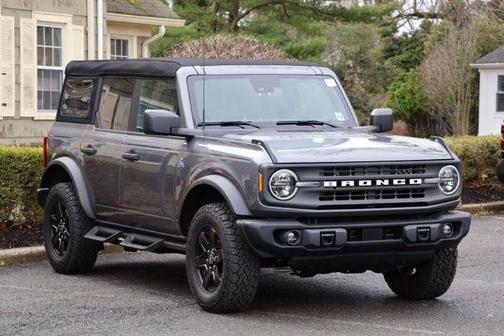 2024 Ford Bronco Black Diamond