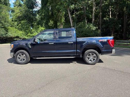 Blue Metallic 2023 Ford F-150 XLT