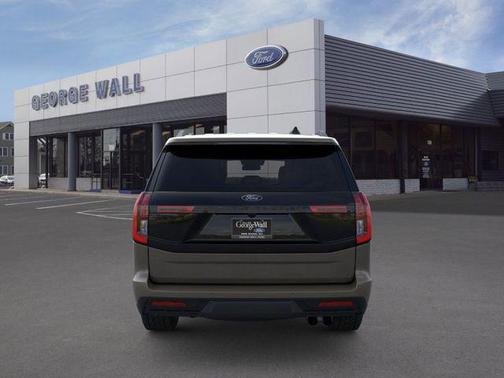 Marsh Gray 2026 Ford Expedition Tremor