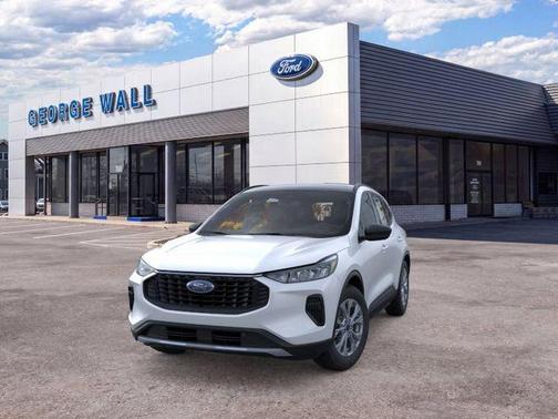Space Silver Metallic 2025 Ford Escape Active