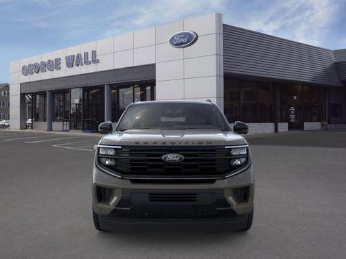 Marsh Gray 2026 Ford Expedition Max Platinum