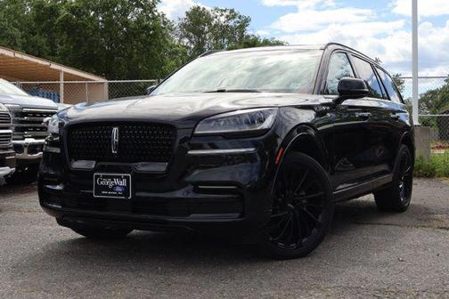 Black Metallic 2023 Lincoln Aviator Reserve AWD