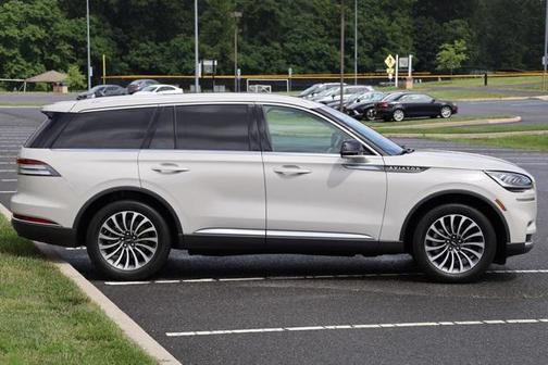 2022 Lincoln Aviator Reserve AWD