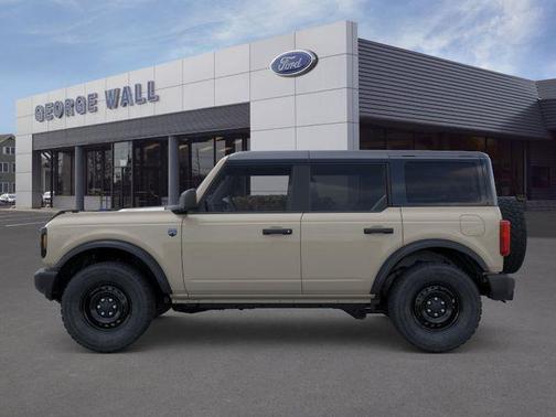 Desert Sand 2026 Ford Bronco Big Bend
