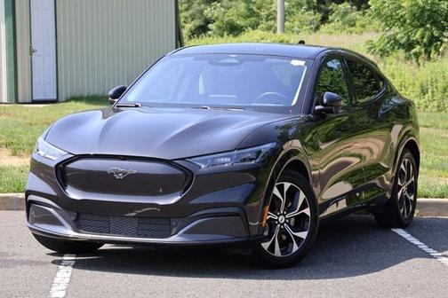2022 Ford Mustang Mach-E Premium