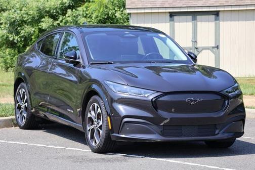 2022 Ford Mustang Mach-E Premium