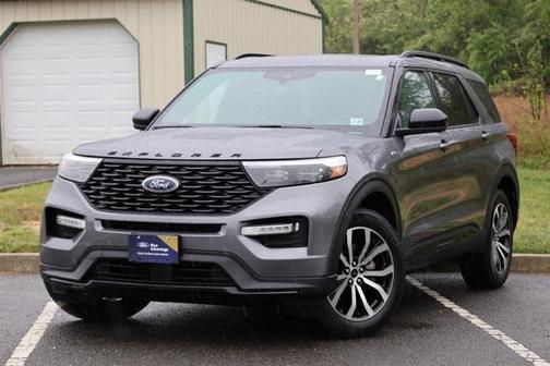 2022 Ford Explorer ST-Line