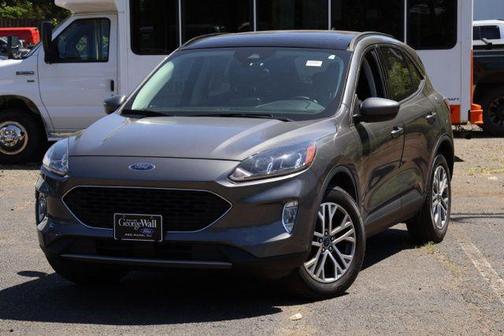 Gray Metallic 2022 Ford Escape SEL
