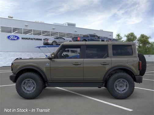 2025 Ford Bronco Outer Banks