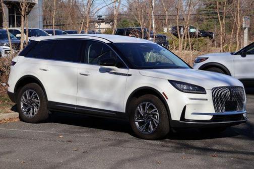 2023 Lincoln Corsair Standard