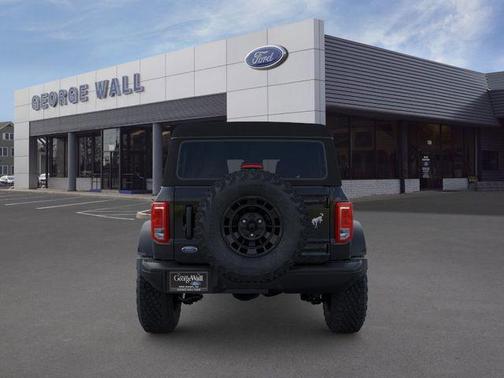 Shadow Black 2026 Ford Bronco Big Bend