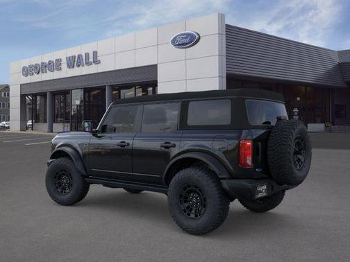 Shadow Black 2026 Ford Bronco Big Bend