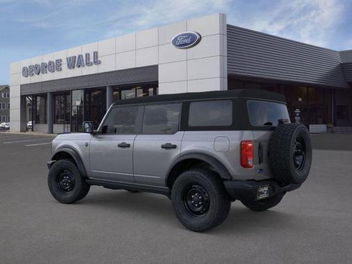 Carbonized Gray Metallic 2026 Ford Bronco Big Bend