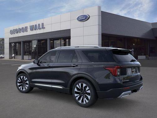 Agate Black Metallic 2026 Ford Explorer Platinum