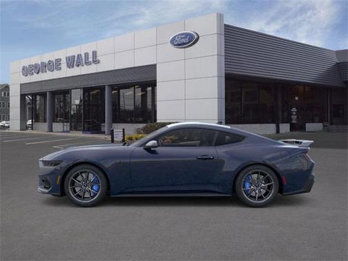 2025 Ford Mustang Dark Horse Fastback