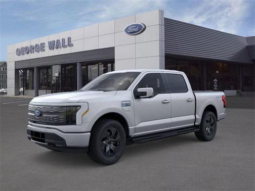 2025 Ford F-150 Lightning LARIAT