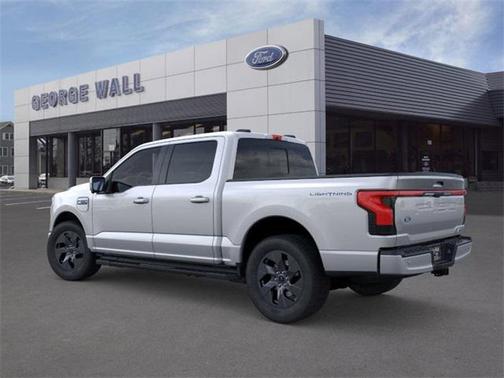 2025 Ford F-150 Lightning LARIAT