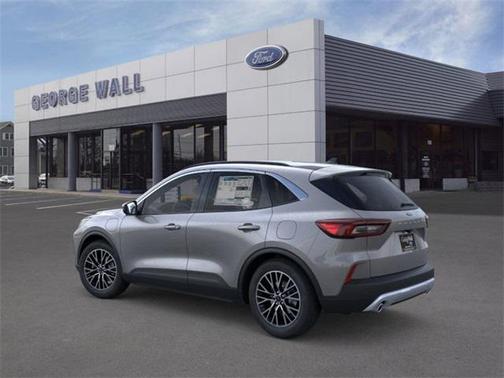 2025 Ford Escape PHEV SE