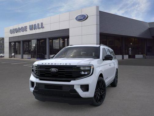 Space Silver Metallic 2026 Ford Expedition Max Platinum