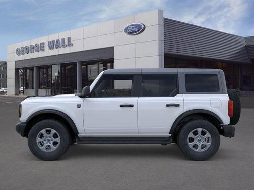 Oxford White 2026 Ford Bronco Big Bend