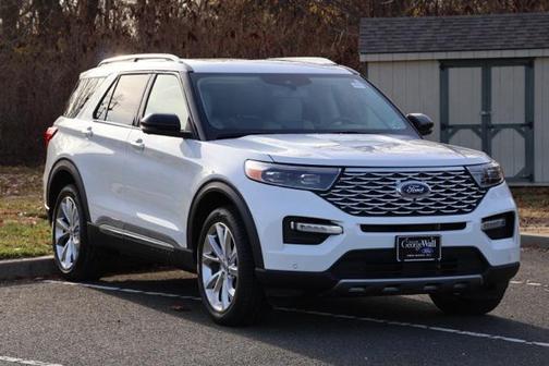 2023 Ford Explorer Platinum