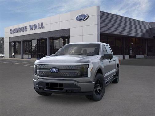 2025 Ford F-150 Lightning XLT