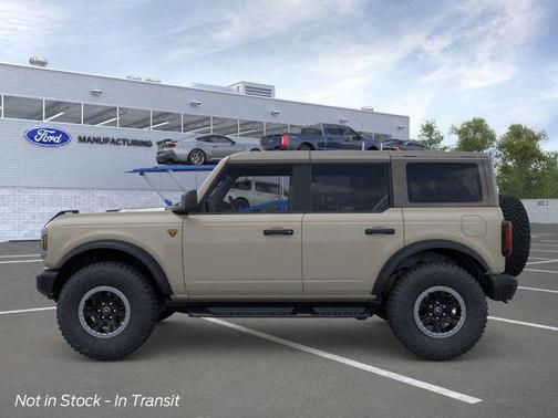Desert Sand 2026 Ford Bronco Badlands