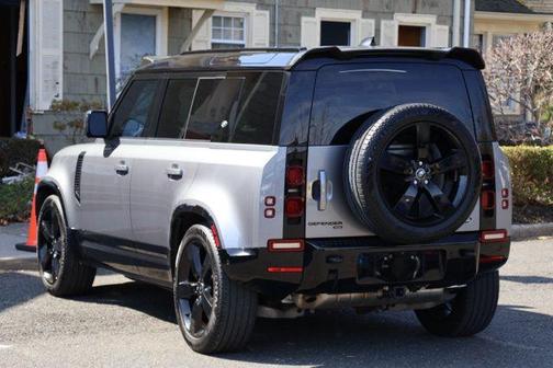 2023 Land Rover Defender 110 X-Dynamic SE