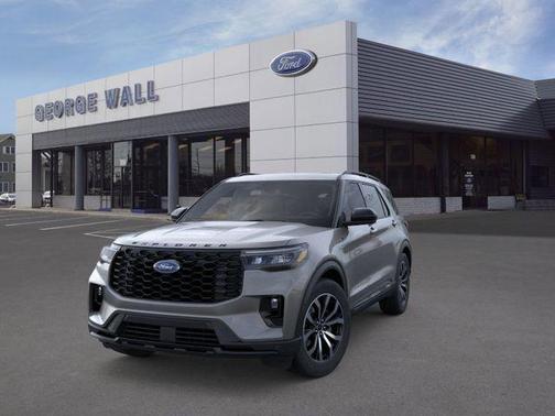 Carbonized Gray Metallic 2026 Ford Explorer ST-Line