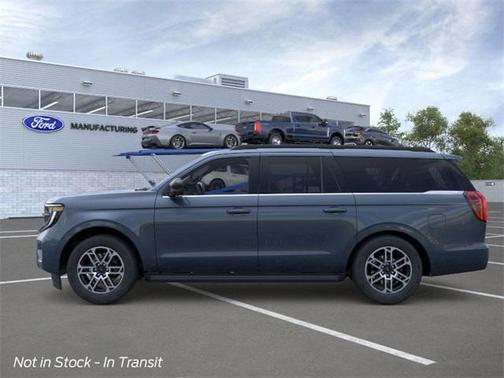 2025 Ford Expedition Max Active 4x4