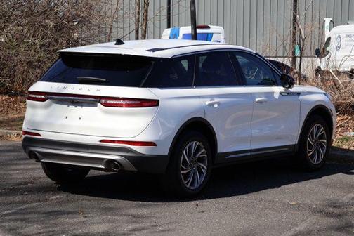 2023 Lincoln Corsair Standard