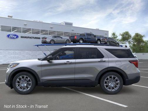 Carbonized Gray Metallic 2026 Ford Explorer Active